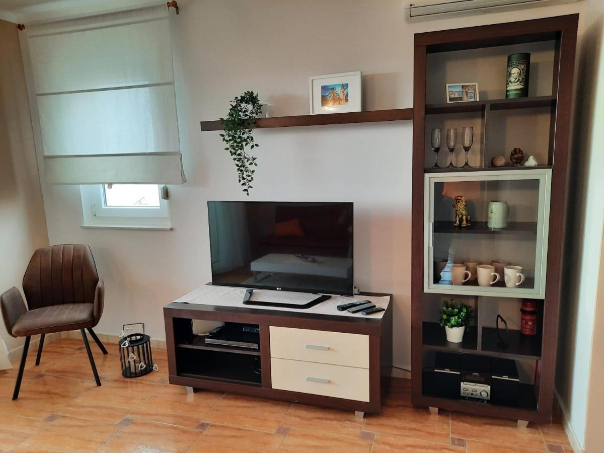 Villa Maja Τρογκίρ Εξωτερικό φωτογραφία