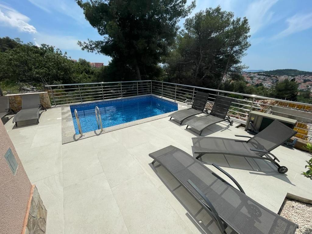 Villa Maja Τρογκίρ Εξωτερικό φωτογραφία