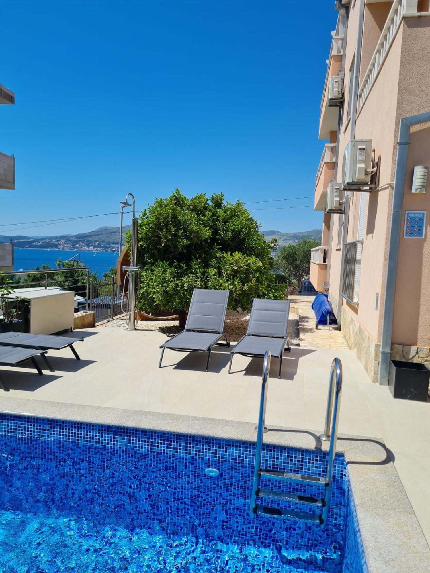 Villa Maja Τρογκίρ Εξωτερικό φωτογραφία